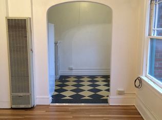 3046 NE Holladay St APT 207, Portland, OR 97232