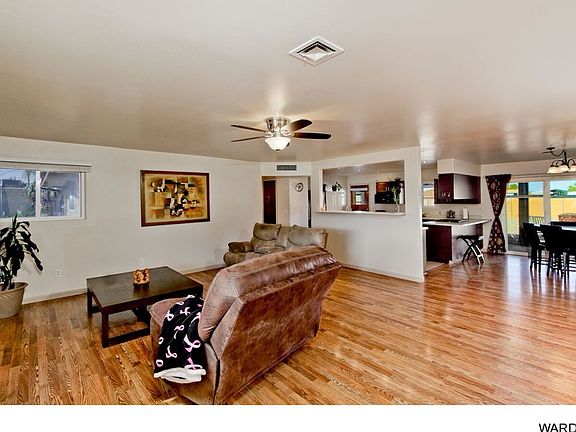 2nd image of 1523 McCulloch Ct