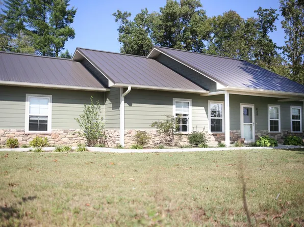 839 Wilcox Rd, Poplar Bluff, MO 63901