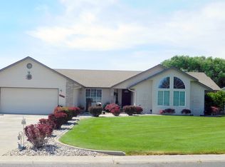 1654 Jennifer Ln NE, Moses Lake, WA
