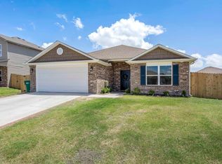1771 Eveningshade Ln, Centerton, AR 72719