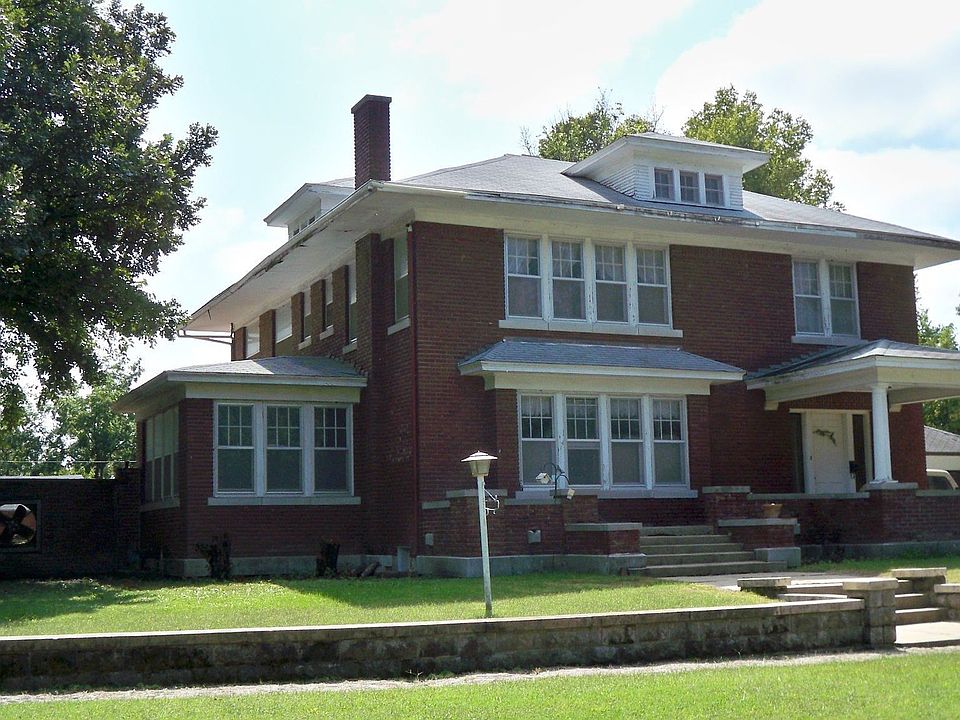 533 East 5th Cherryvale, Ks