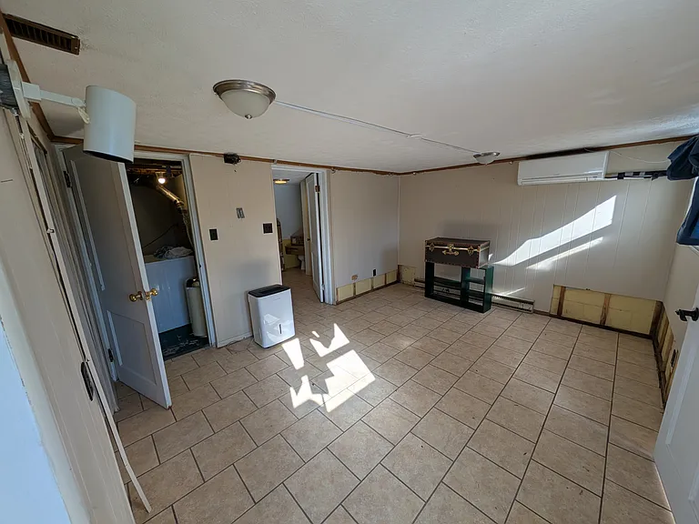 115 Lake Dr — Photo 19