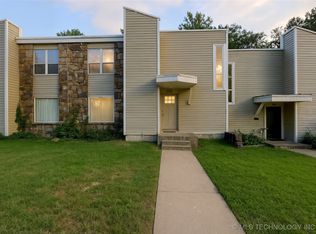 7489 S Yale Ave #G, Tulsa, OK 74136