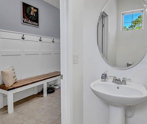 4th image of 387 Merry Brook Cir
