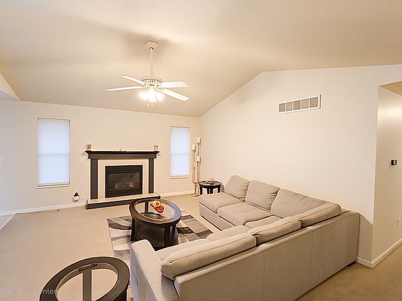 4th image of 51613 Emmons Rd