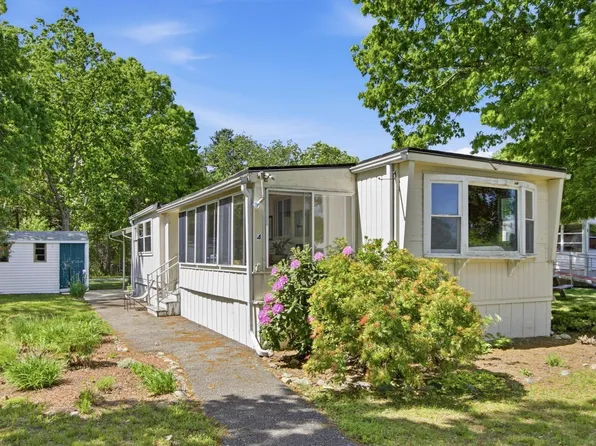 4 Deer Hill Ln, Plymouth, MA 02360