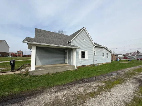 1636 S B St, Elwood, IN 46036