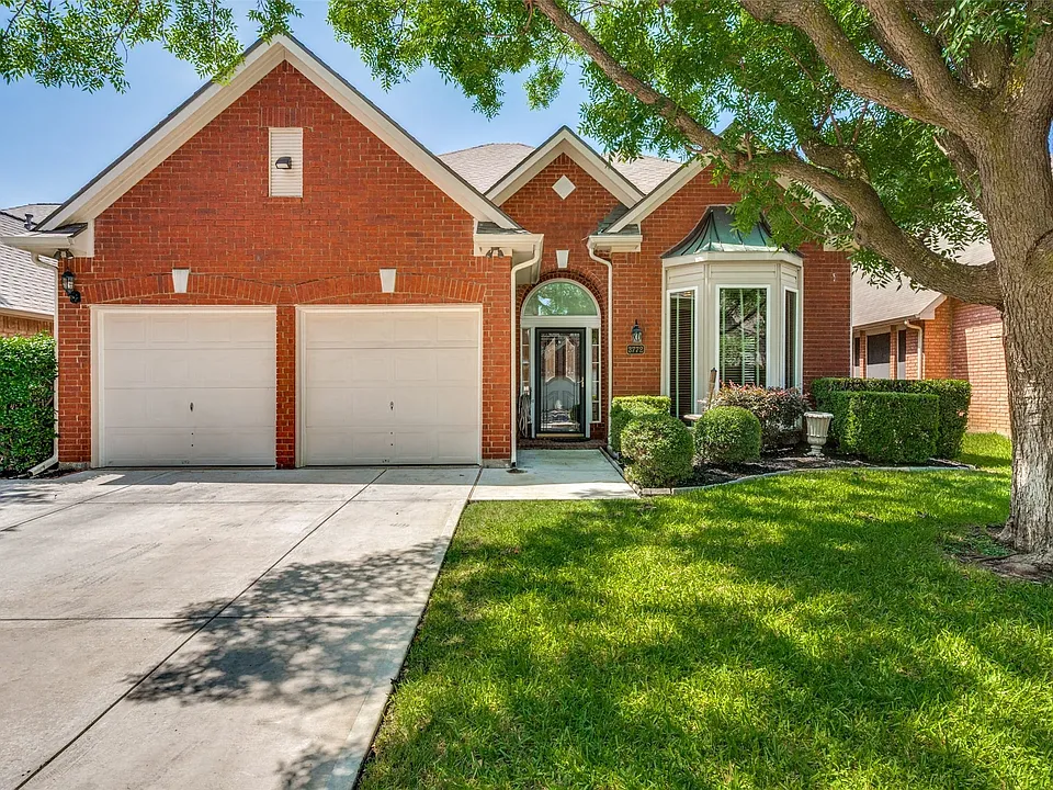 3772 Waterside Ct
