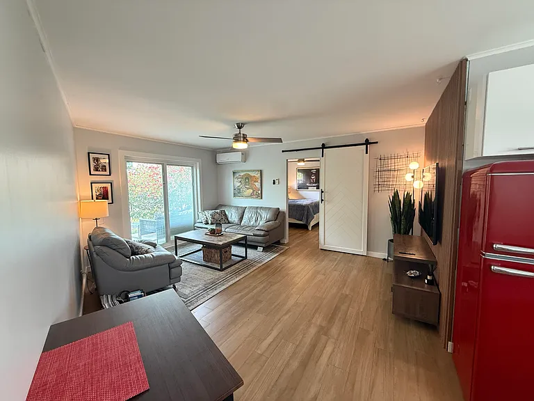 203 Seacrest Ln #A — Photo 3