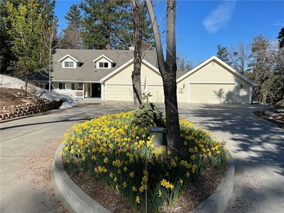 3016 Running Springs School Rd, Running Springs, CA, 92382