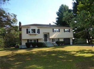 6 Blanchard St, Andover, MA 01810