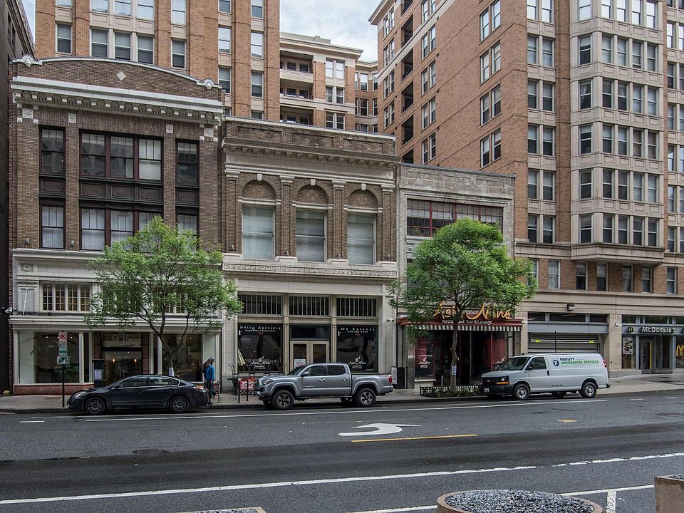 Front Street View