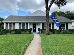 465 Severn Ave, Tampa, FL 33606