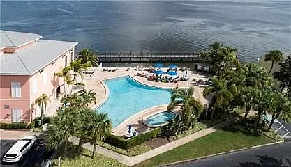 5132 Beach Dr SE #D — Photo 34