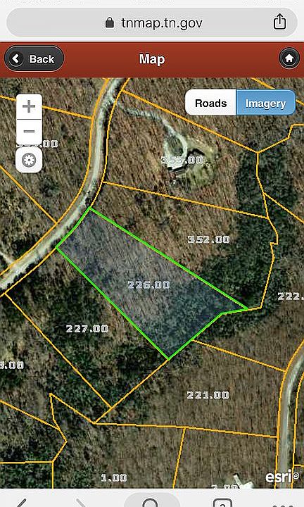 2nd image of 1016 W Laurel Way