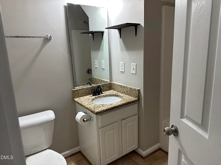 553 Writers Way — Photo 9