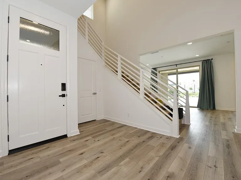 17 Arriate St — Photo 14