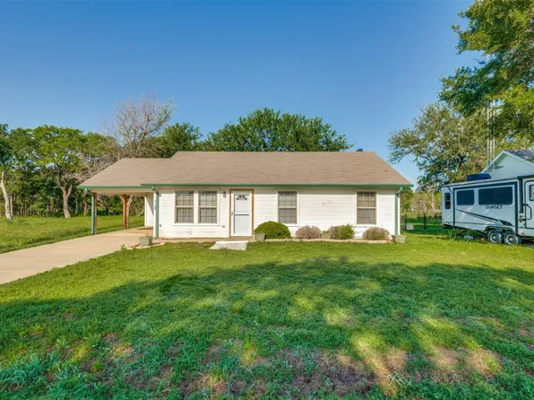 118 Shady Springs Dr, Bridgeport, TX 76426