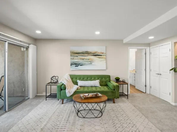 150 Sharene Ln APT 215, Walnut Creek, CA 94596