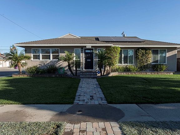 3rd image of 3068 Ladoga Ave