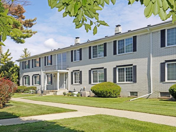 20810 Botsford Dr #882-5