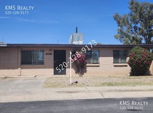 6711 E Hawk Dr, Tucson, AZ 85730