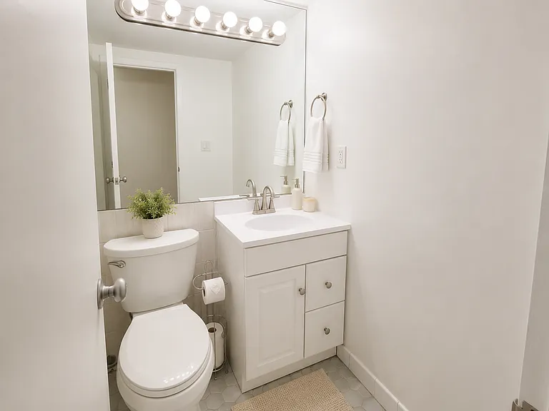200 Swanton St #T37 — Photo 8