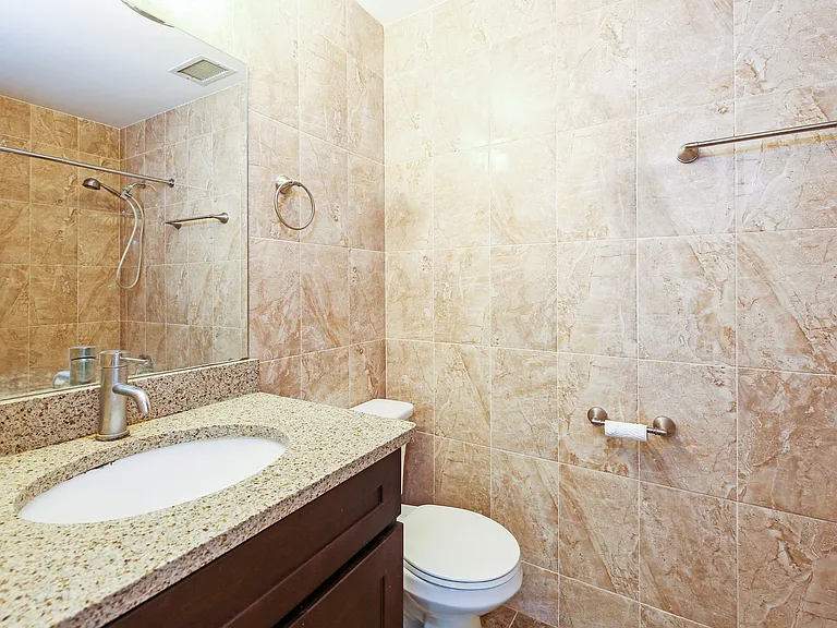 599 Midland Ave #2-5 — Photo 22