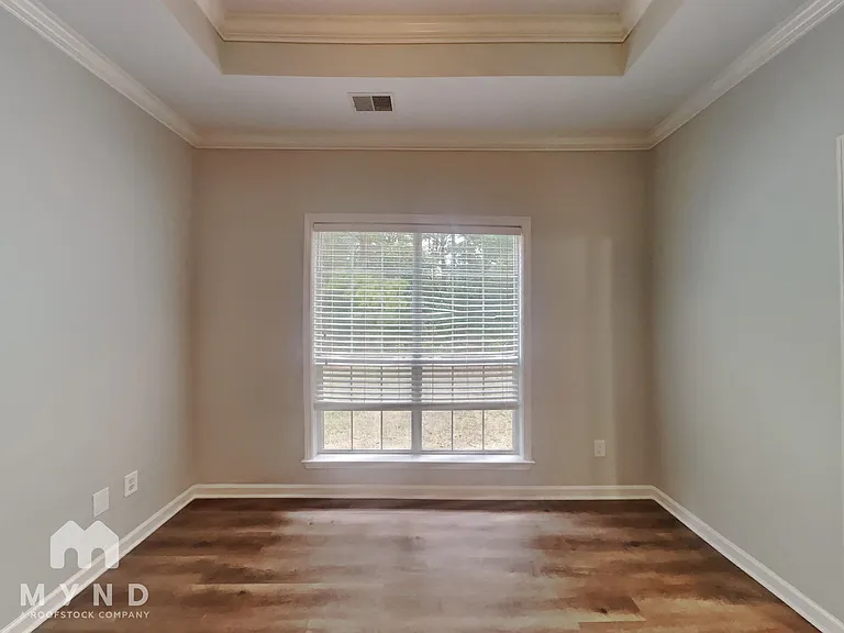 325 Shelby Forest Dr — Photo 11