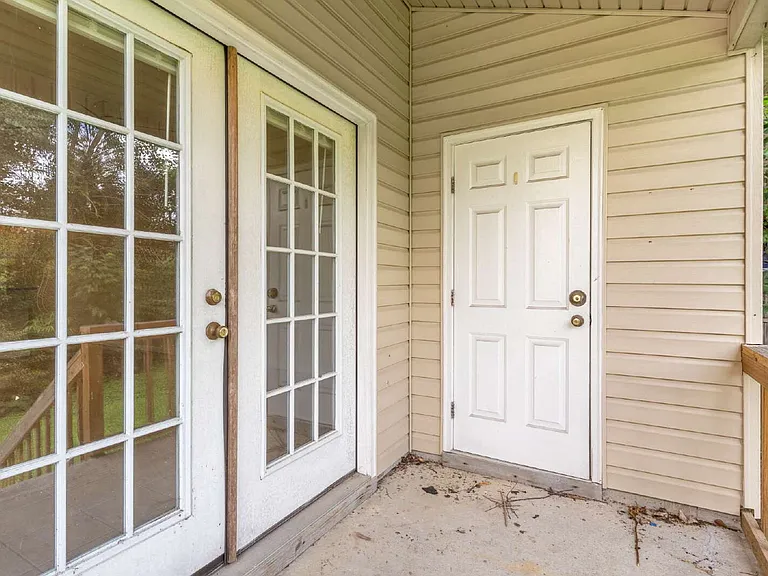 840 W Georgia St #B — Photo 30