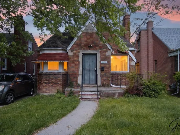 9409 Balfour Rd, Detroit, MI 48224