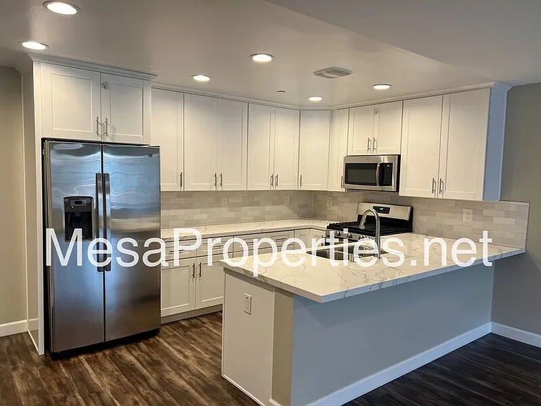 16408 Valencia Ave #311 — Photo 18