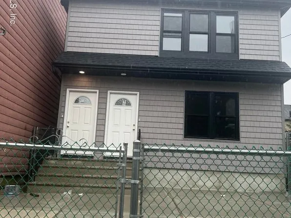 46 Laurel Ave #2, Staten Island, NY 10304