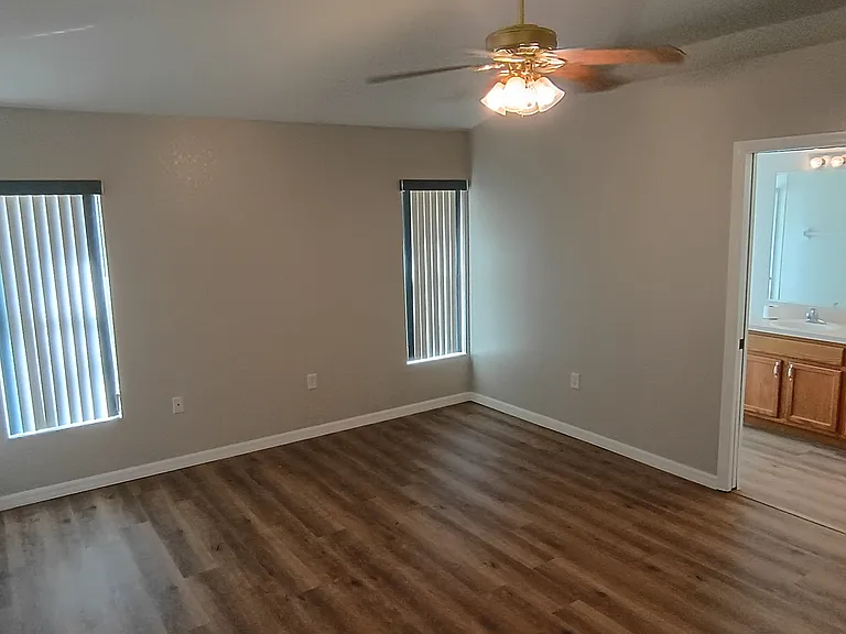 1715 Brookstone Way — Photo 9