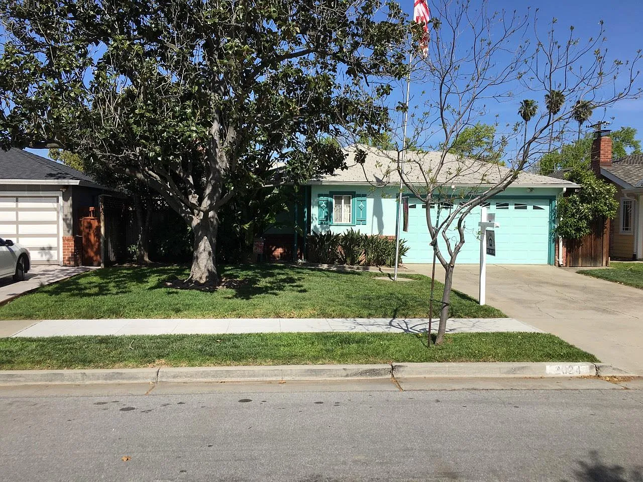 2024 Jonathan Ave photo 1