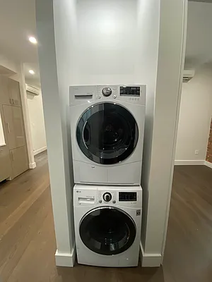 Rented by Besen Partners, LLC | media 22