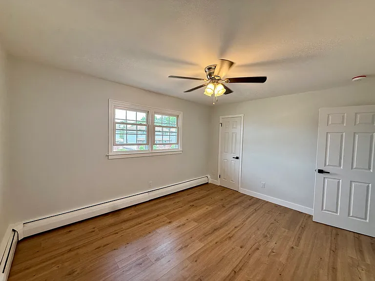 38 Cottage Pl #2 — Photo 26