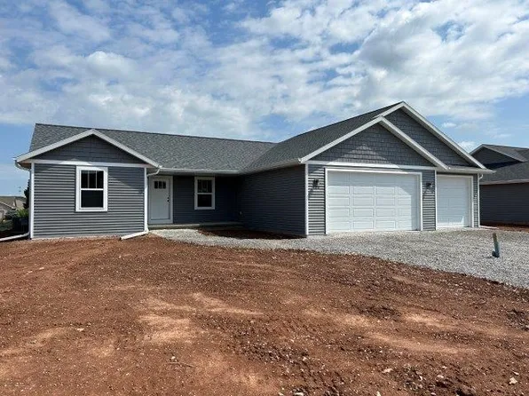 2032 Antelope Trl, Appleton, WI 54913
