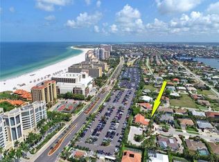 900 Montego Ct, Marco Island, FL 34145