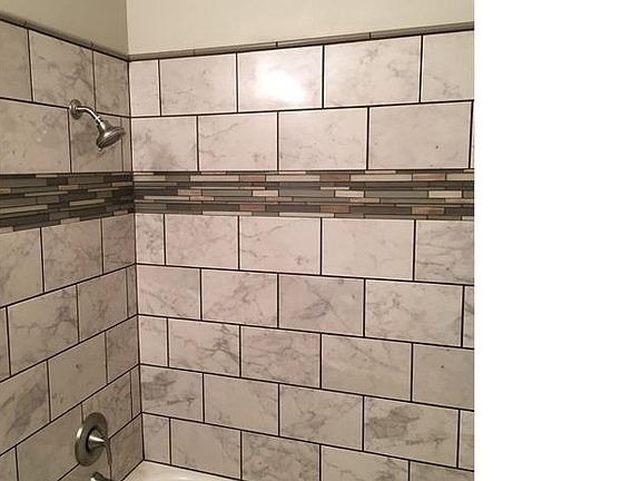 2nd image of 3681 Villa Knolls East Dr