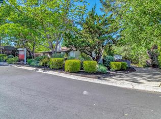 4 Abbey Ct, Walnut Creek, CA 94595