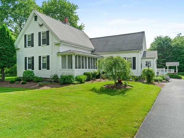 603 Crescent St, East Bridgewater, MA 02333