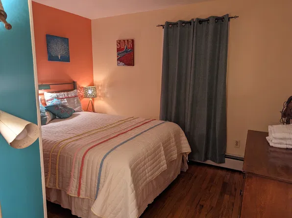 (undisclosed Address), Pawcatuck, CT 06379