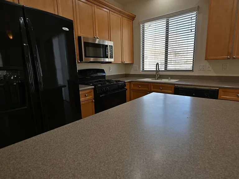 5472 Overlook Valley St — Photo 13