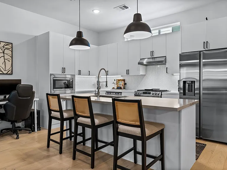 1507 N Garrett Ave #203 — Photo 18