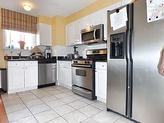 Rented by MAC Realty NY