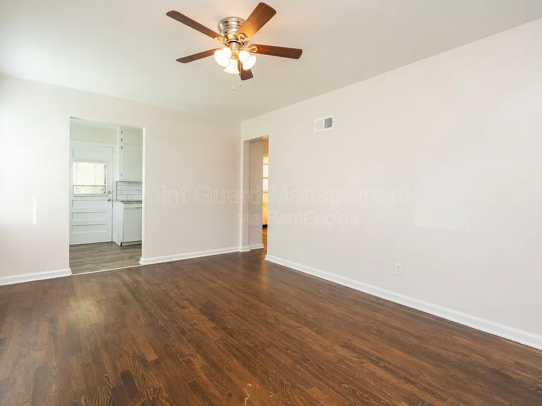 4710 E Mount Vernon St #4710 — Photo 5
