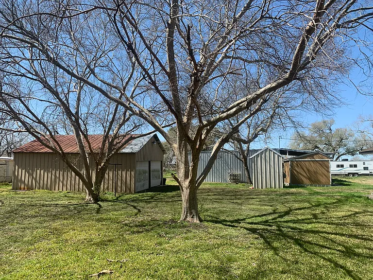10704 State Highway 185 S — Photo 71