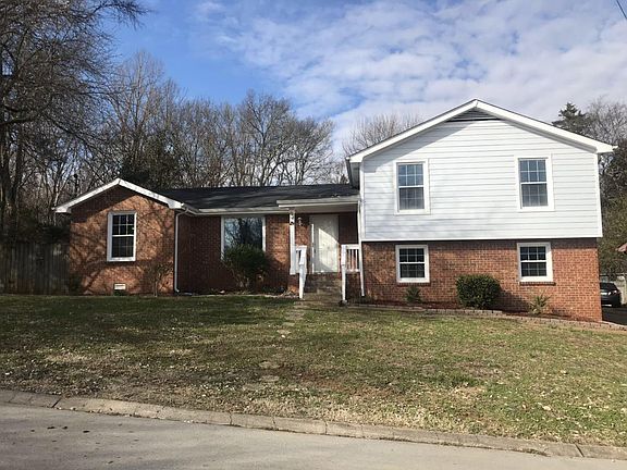 2nd image of 3001 Goodwin Dr